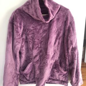 Heat holders fuzzy sweater